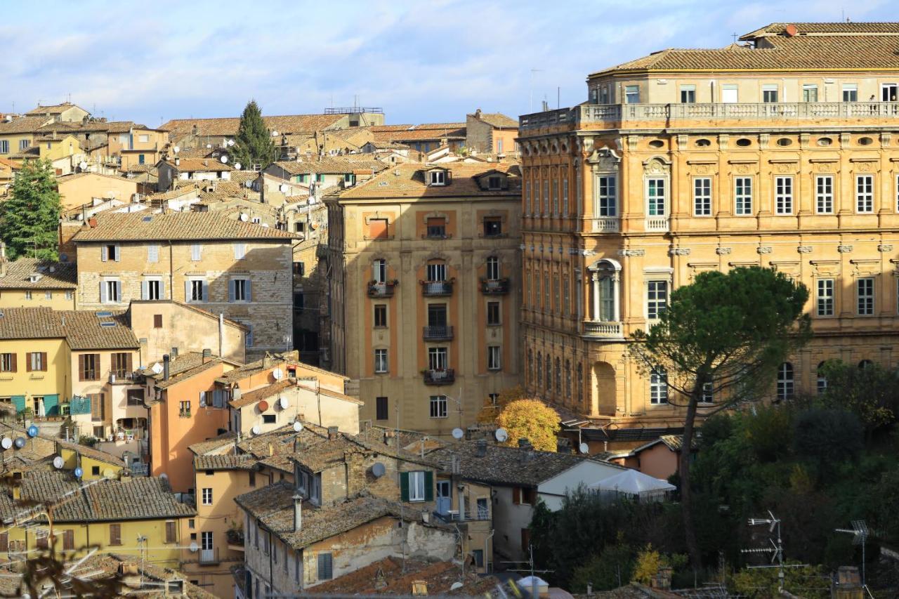 Hotel La Meridiana Perugia Esterno foto
